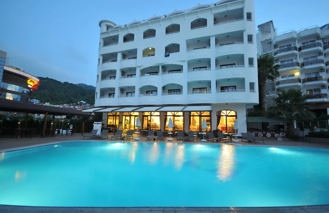 My Dream Hotel-1